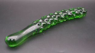 GLASS DILDO GREEN